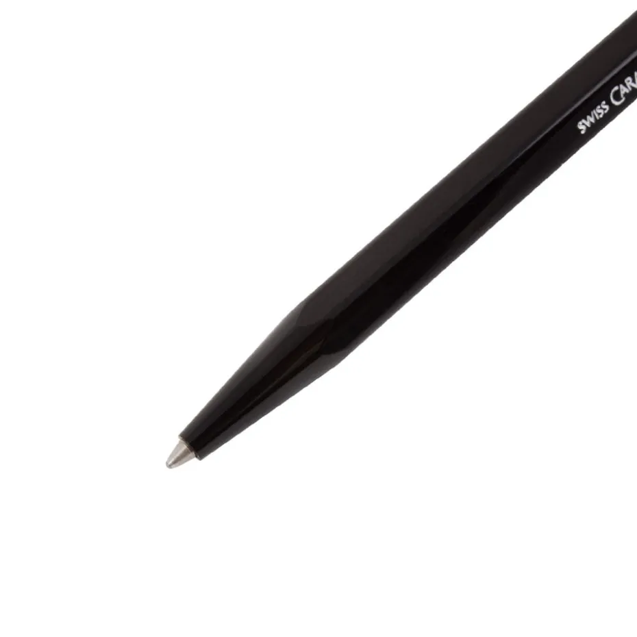 Caran d’Ache 825 – Tegne.no – Kulepenn