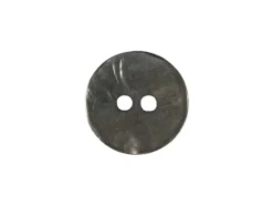 Knapp perlemor Agoya – 2-hull 20mm – Mørk