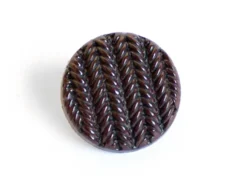 Knapp – Strikk – 18mm – Mørk brun