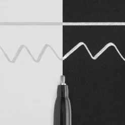 Sakura Pen-Touch Calligrapher – Fine – 53 Sølv