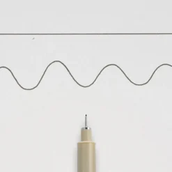 Sakura Pigma Micron 01 – 0,25mm – 49 Sort